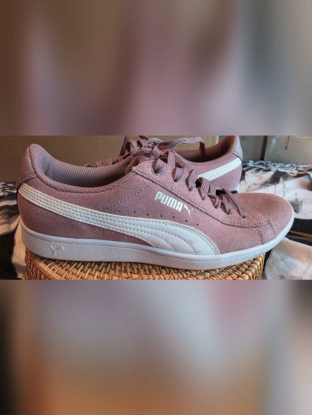 PUMA Vikky Low Sneakers